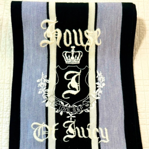 Vintagege Juicy Couture Scarf - Picture 3 of 4